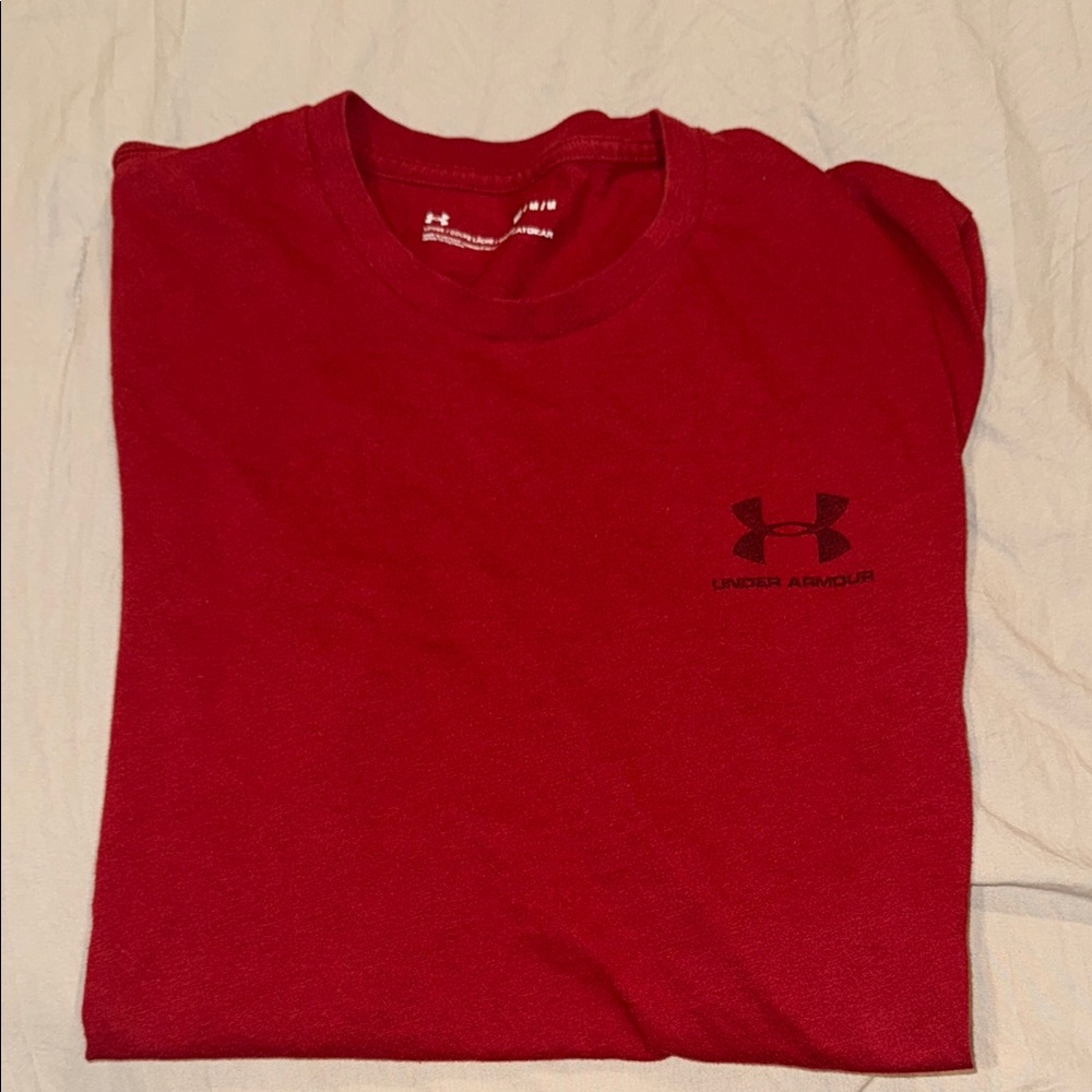Under Armour Men’s Red Short-Sleeve Performance Tee